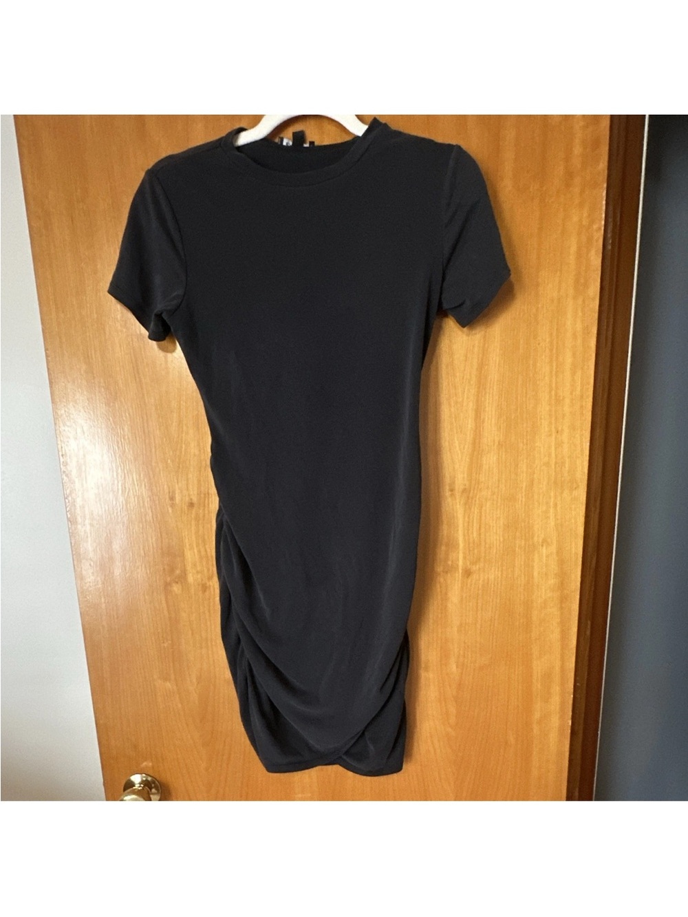 Express Black Solid Crew Neck Short Sleeve Ruched Stretch Bodycon Dress XS